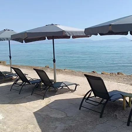 Christinas 3 Nerántza