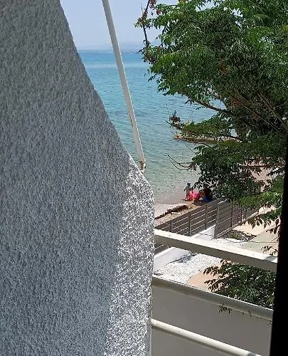 Konukevi Christinas 3